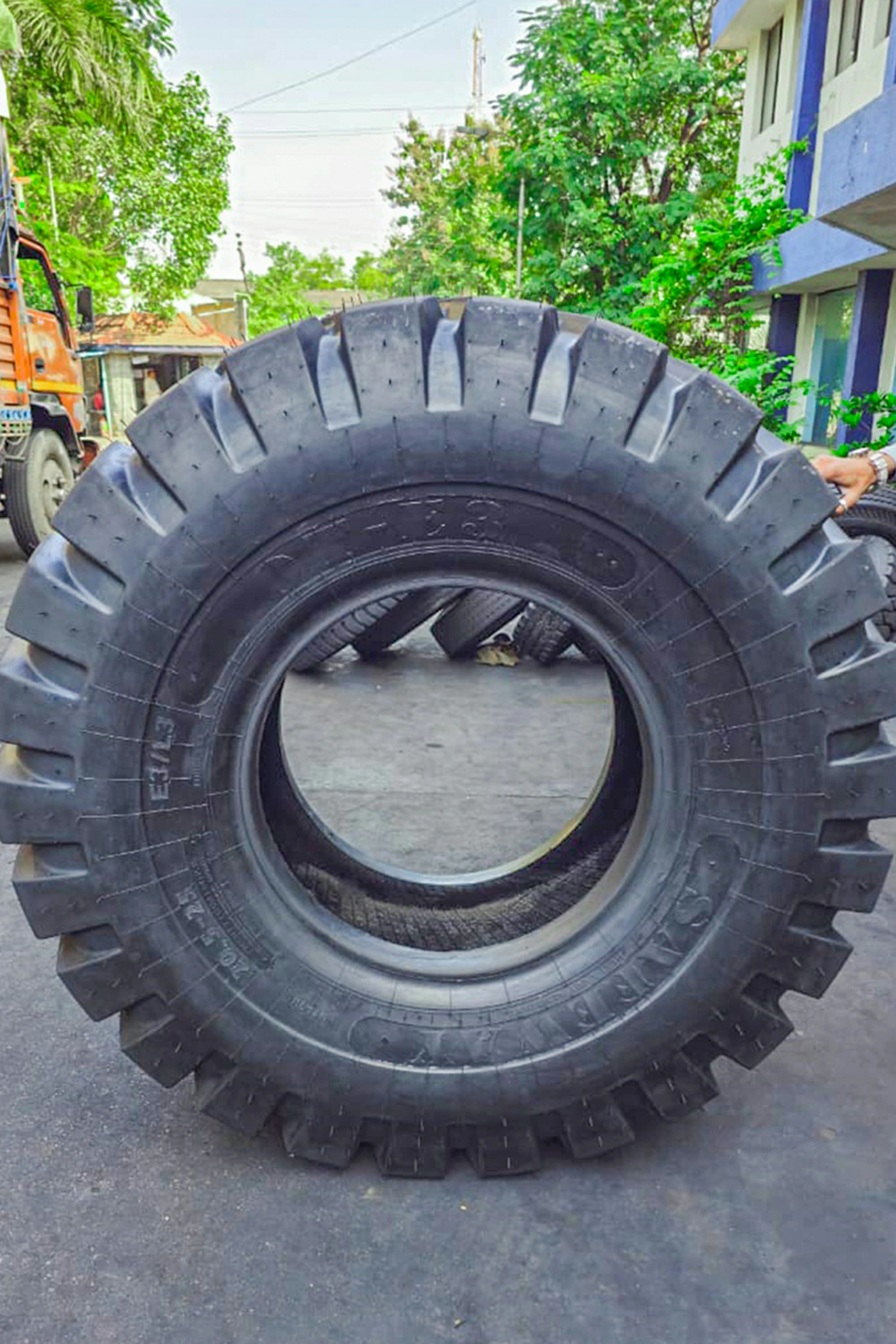 Safeway Tyre